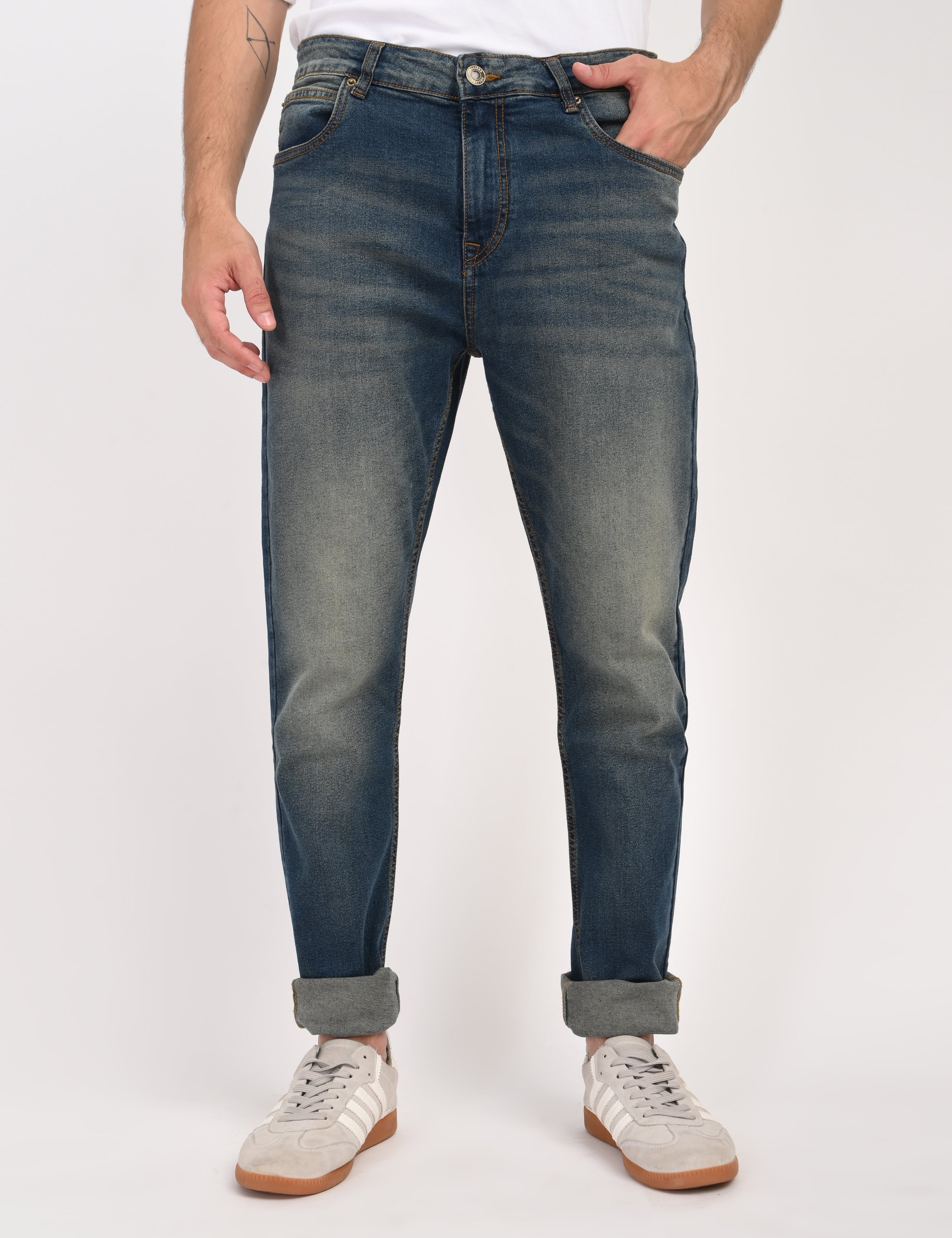 Men Slim Fit Light Fade Denim Jeans